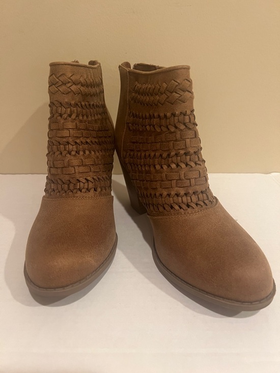 Maurices Shoes - Maurice Women’s Boho Western Woven Brown Block Heel Ankle Booties Faux Leather 8